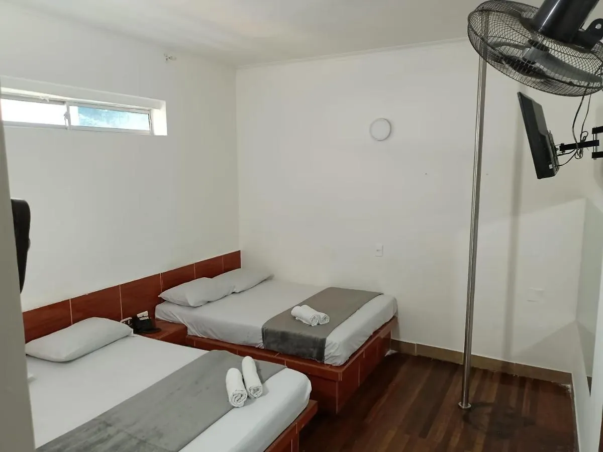 Hotel Sensaciones Suite Medellín 0*,